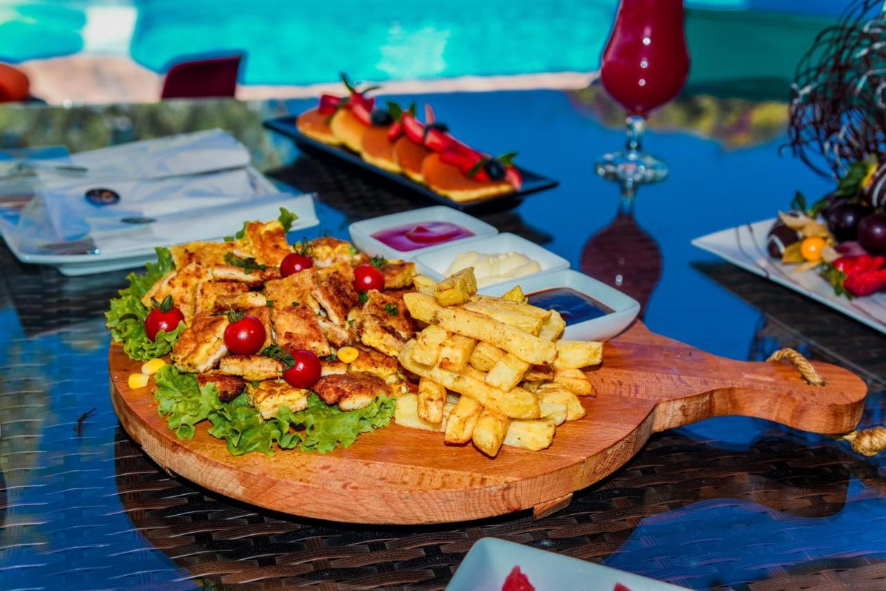 Camino Plaza Hotel Кочабамба Екстериор снимка