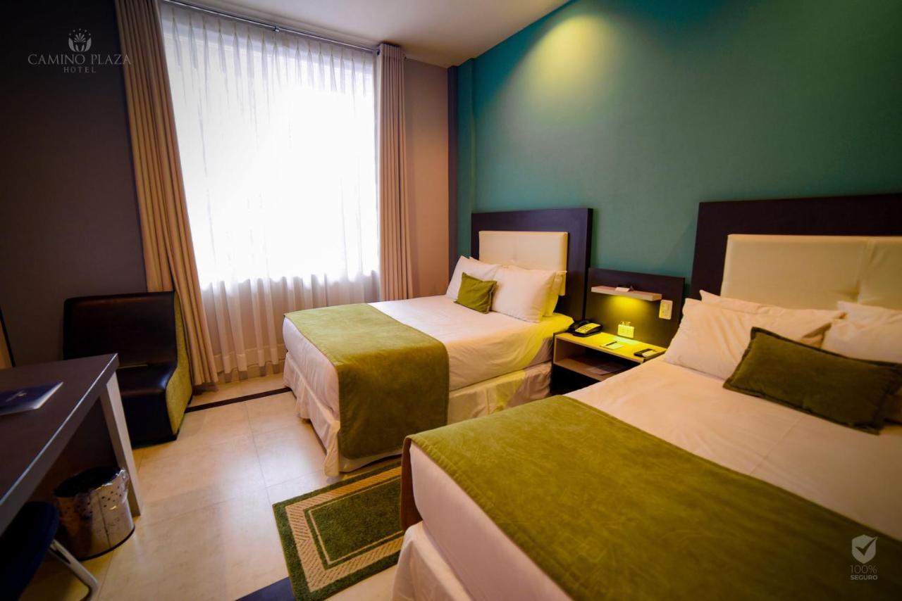 Camino Plaza Hotel Кочабамба Екстериор снимка