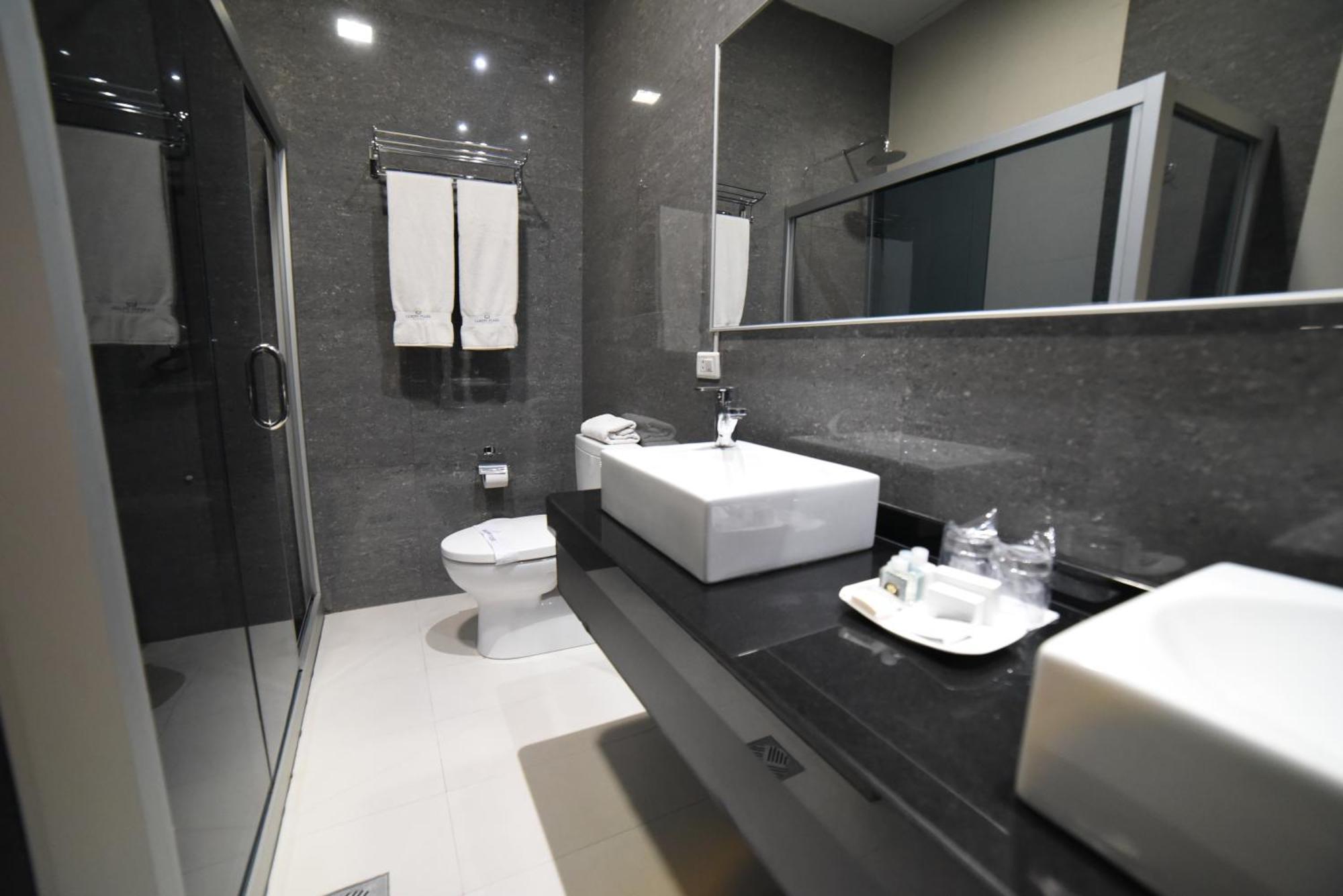 Camino Plaza Hotel Кочабамба Екстериор снимка
